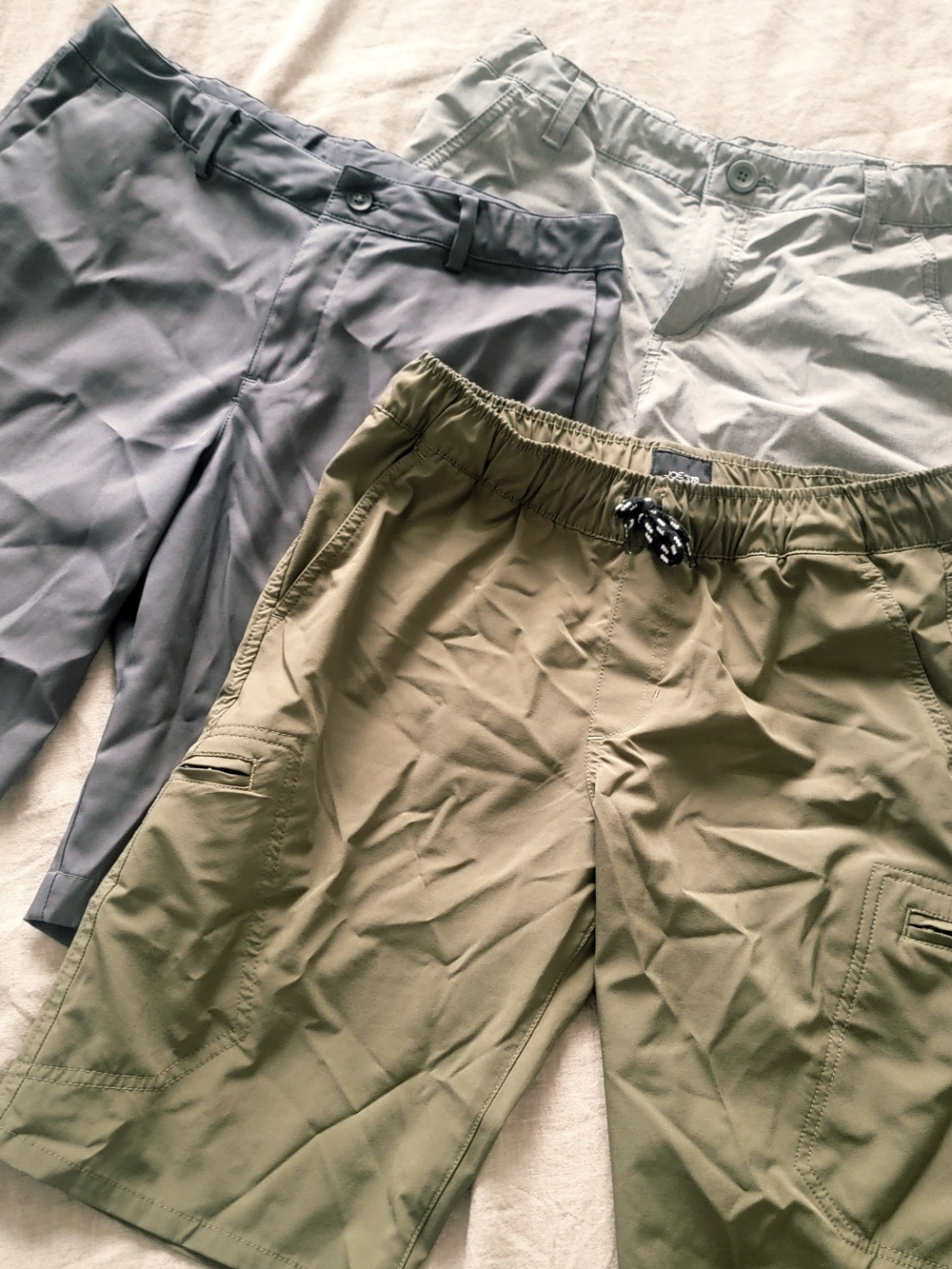 Three-Pair Casual Shorts Bundle in Olive, Light Gray, Slate Blue